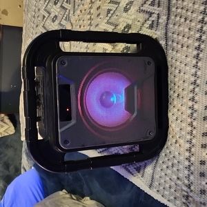 ilive tailgate blue tooth speaker⁰p